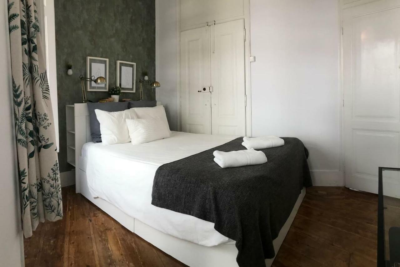Principe Real - 2 Bedroom Apartment With Terrace Лиссабон Экстерьер фото
